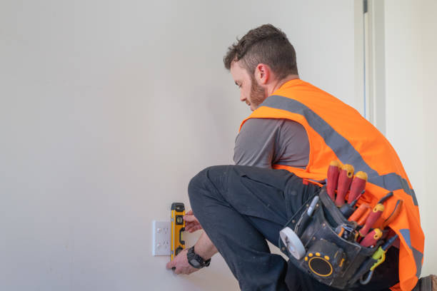 Best Electrical Outlet Repair  in Greenhills, OH